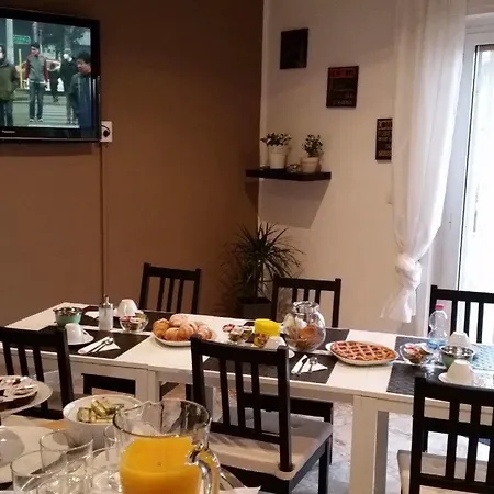 Atticoromantica Bed & Breakfast 4*