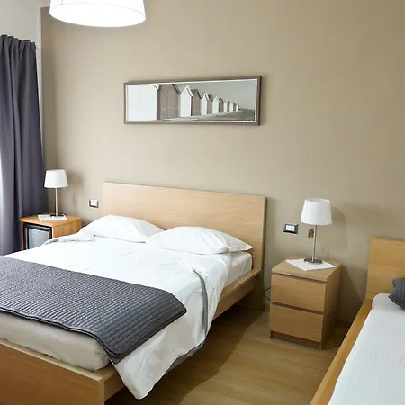 Atticoromantica Bed & Breakfast 4*