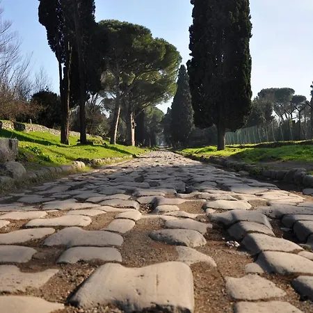 Atticoromantica 4* Рим